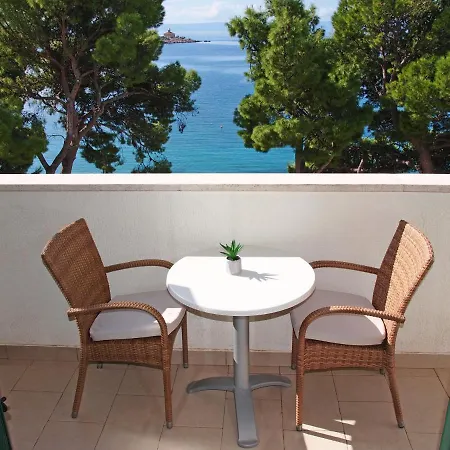 Apartments Beach * Makarska