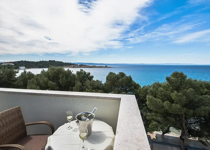 Apartments Beach * Makarska