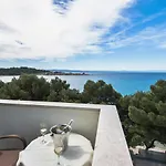 Apartments Beach * Makarska