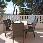 Apartments Beach * Makarska