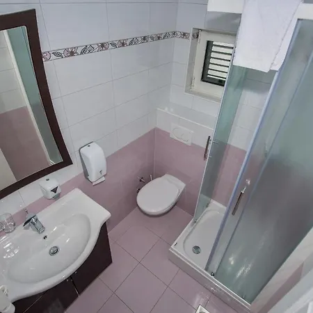 Apartments Beach * Makarska