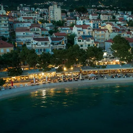 Apartments Beach Apartment Makarska