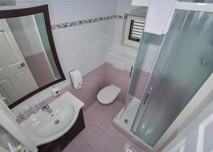 Apartments Beach * Makarska