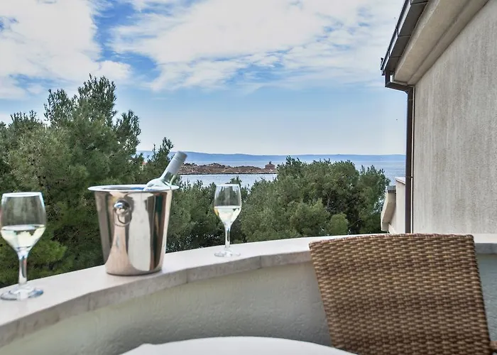 Apartments Beach * Makarska